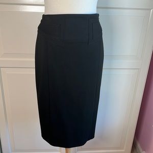 Express used black pencil skirt detail at front and back waist. Size 6